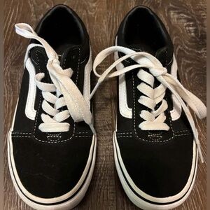 Kids vans size 12.5